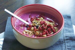 Przepisy na zdrowe i kolorowe smoothie
